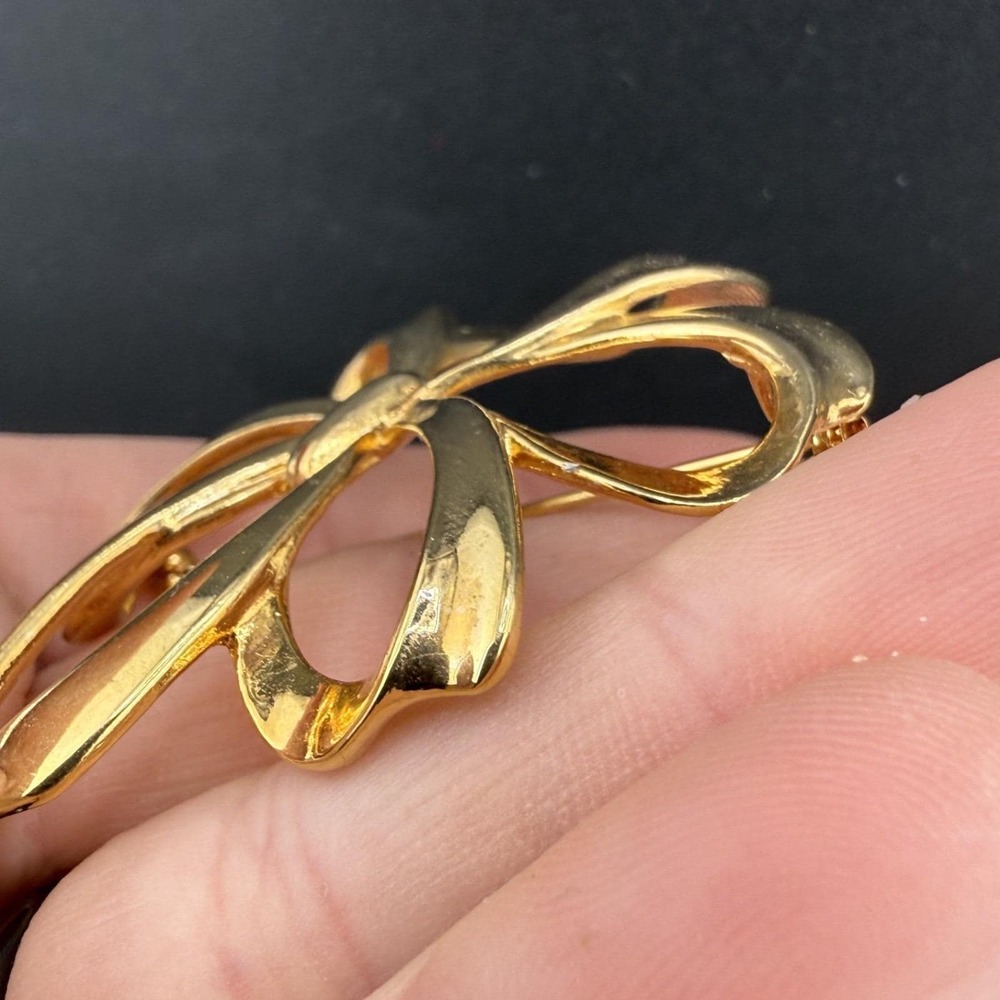 Vintage Napier Brooch Gold Tone Large Bow Signed Statement Accessory - Picture 3 of 8